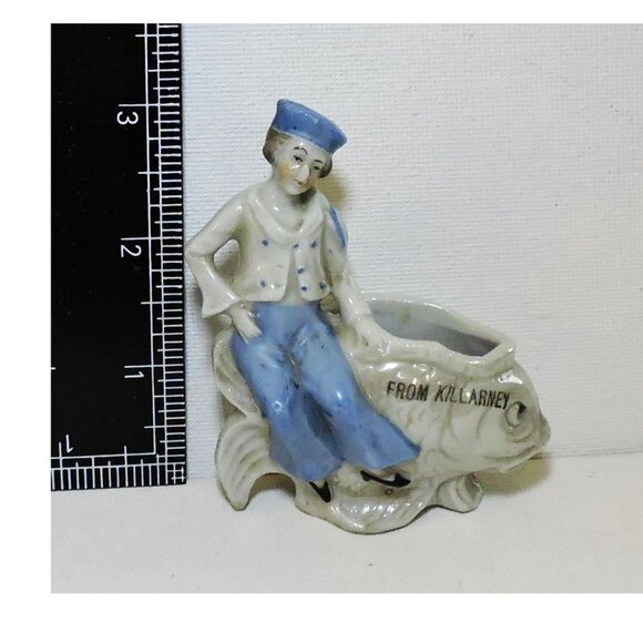 Vintage Figurine Souvenir Of Ireland Sailorboy On Fish Lettering From Ki… - Picture 7 of 7